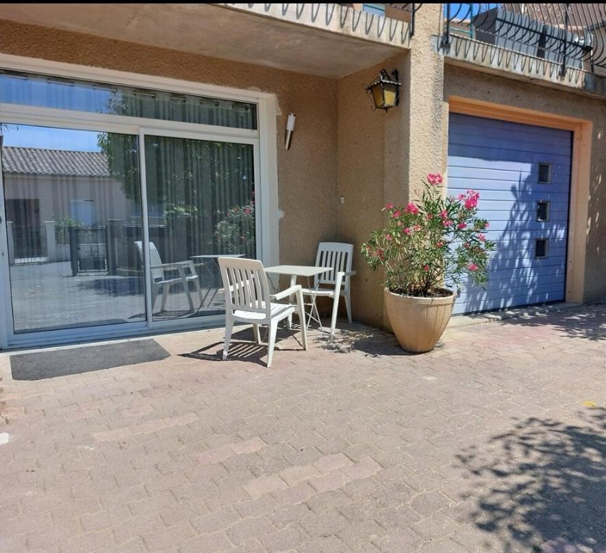 Souvenirs De Provence, Charmant Appartement Neuf 3 Etoiles ディーニュ・レ・バン エクステリア 写真